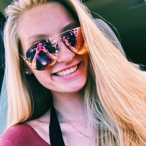 Meet your Posher, Katie